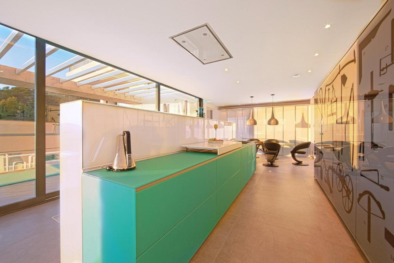 Luxury Tomillo Villa